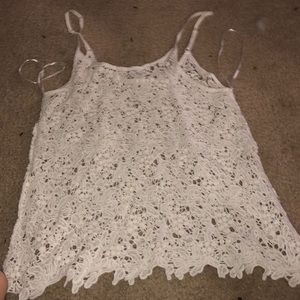 White see through tank